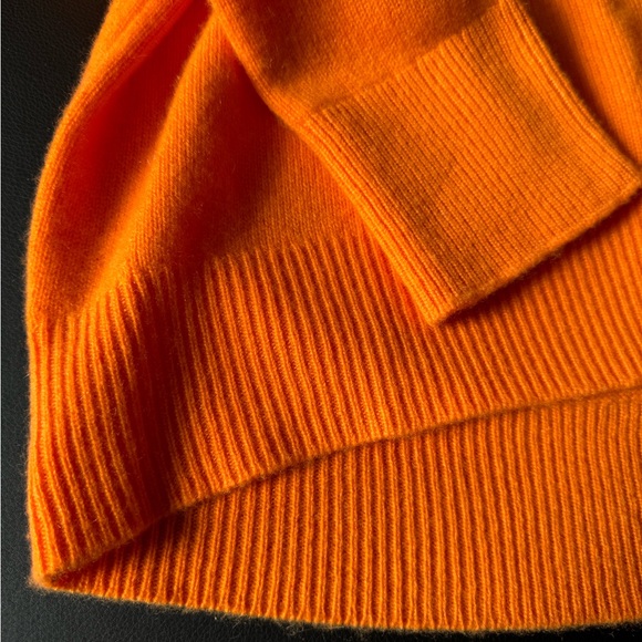 Van Kukil Kashmir cashmere size small orange women’s sweater. - Picture 8 of 11